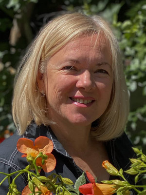 Олена Гур'єва